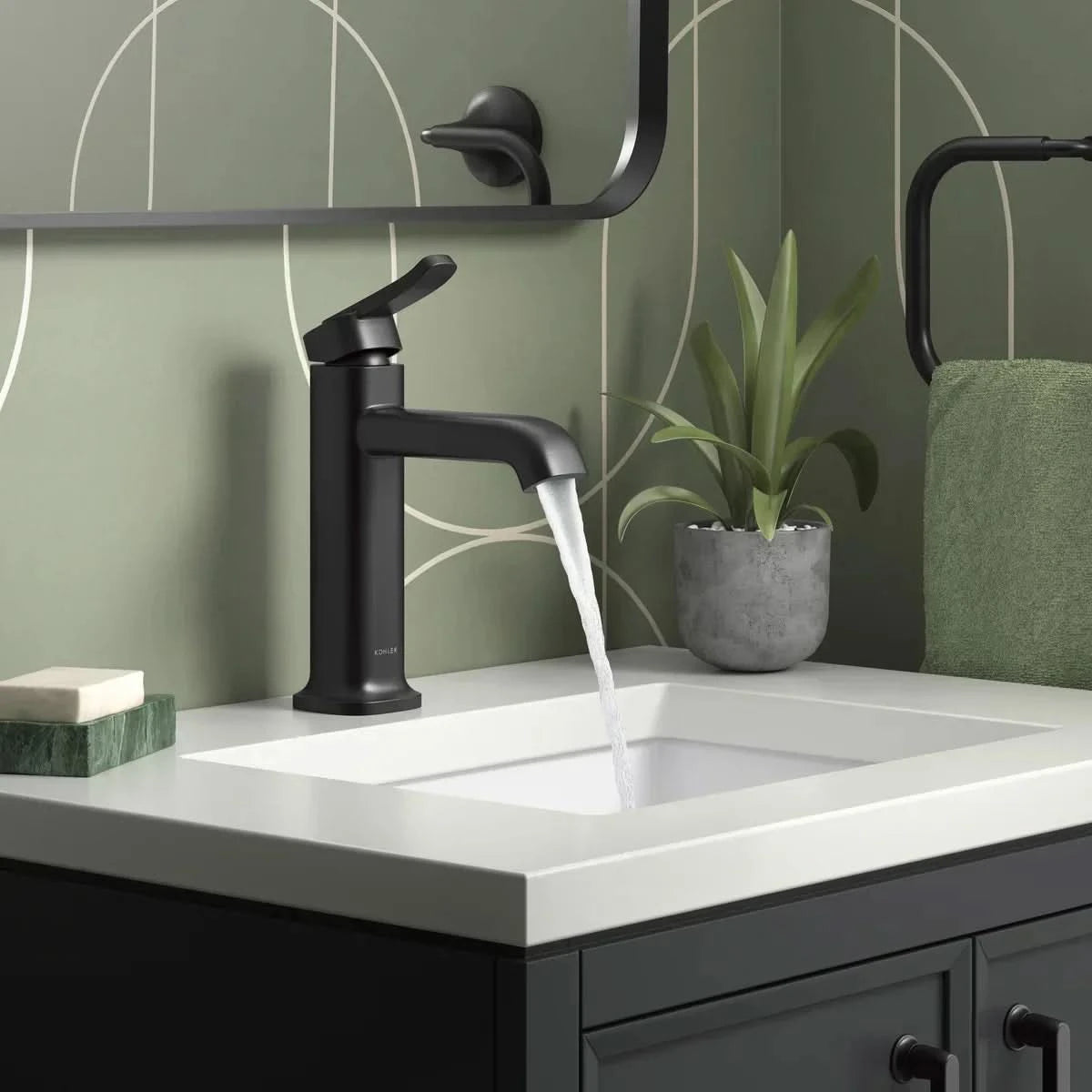 Cordate Single-handle Bathroom Faucet