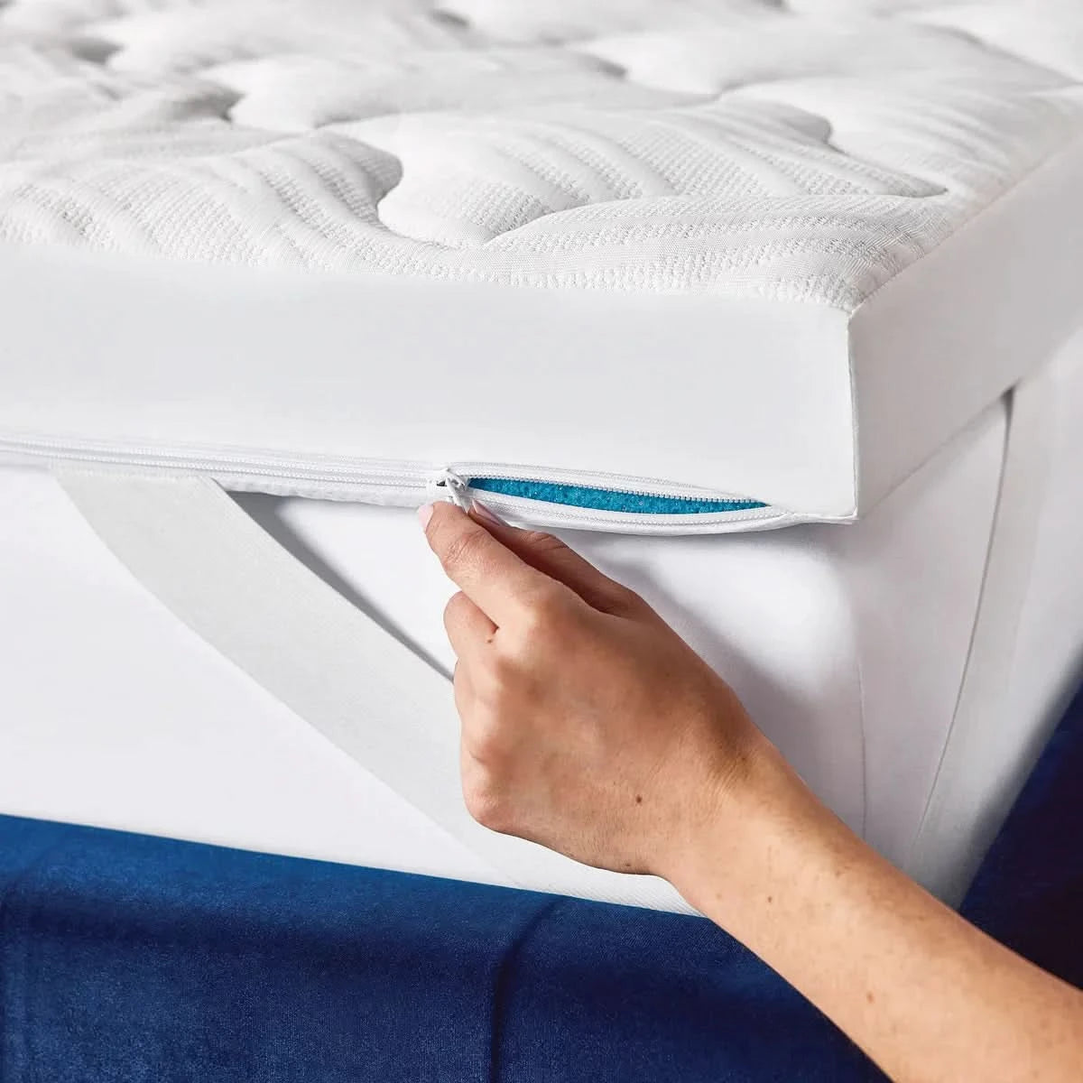 Novaform ComfortGrande Plus Advanced Gel Memory Foam Mattress Topper