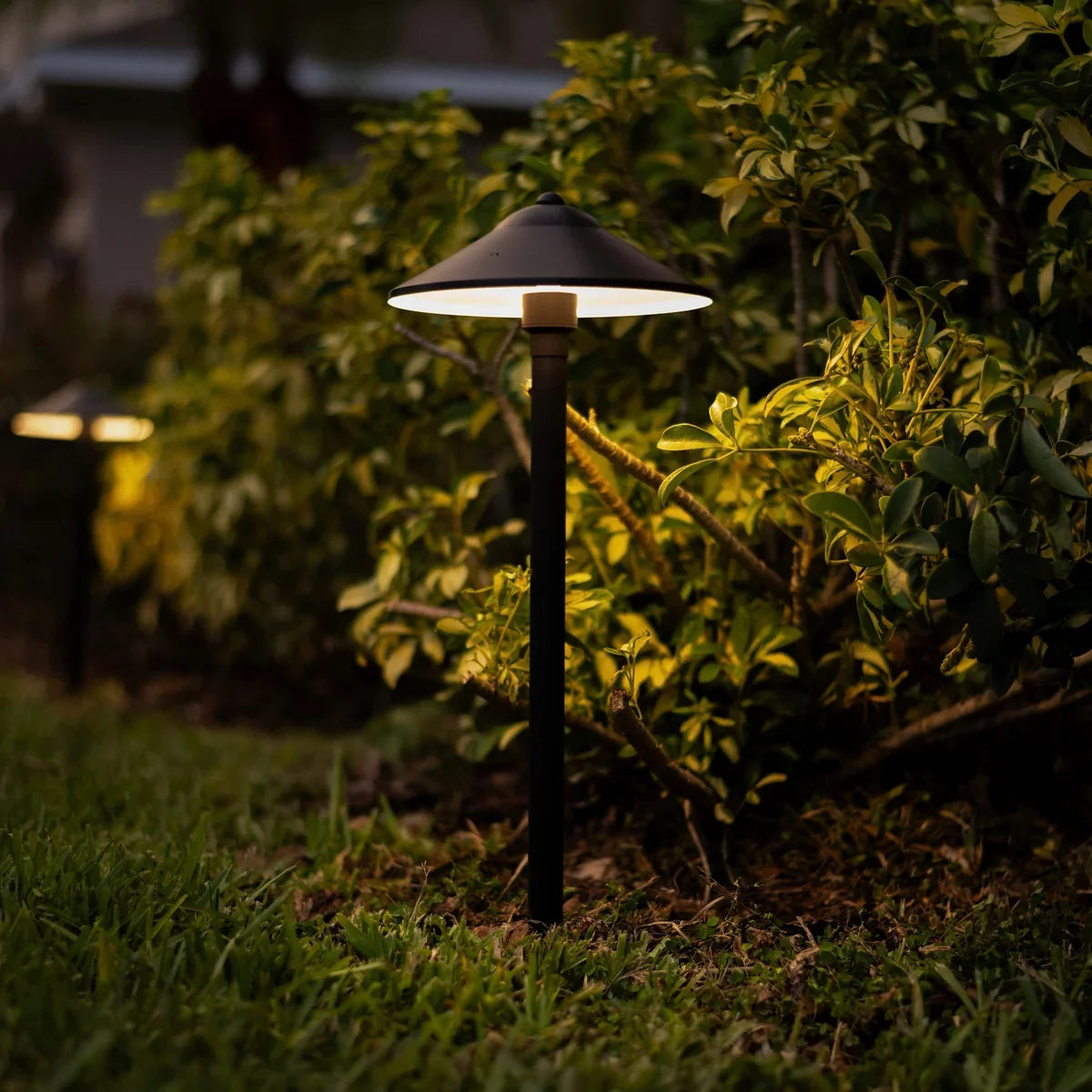 VOLT Low Voltage LED Outdoor Path Light 4-pack Expansion Kit