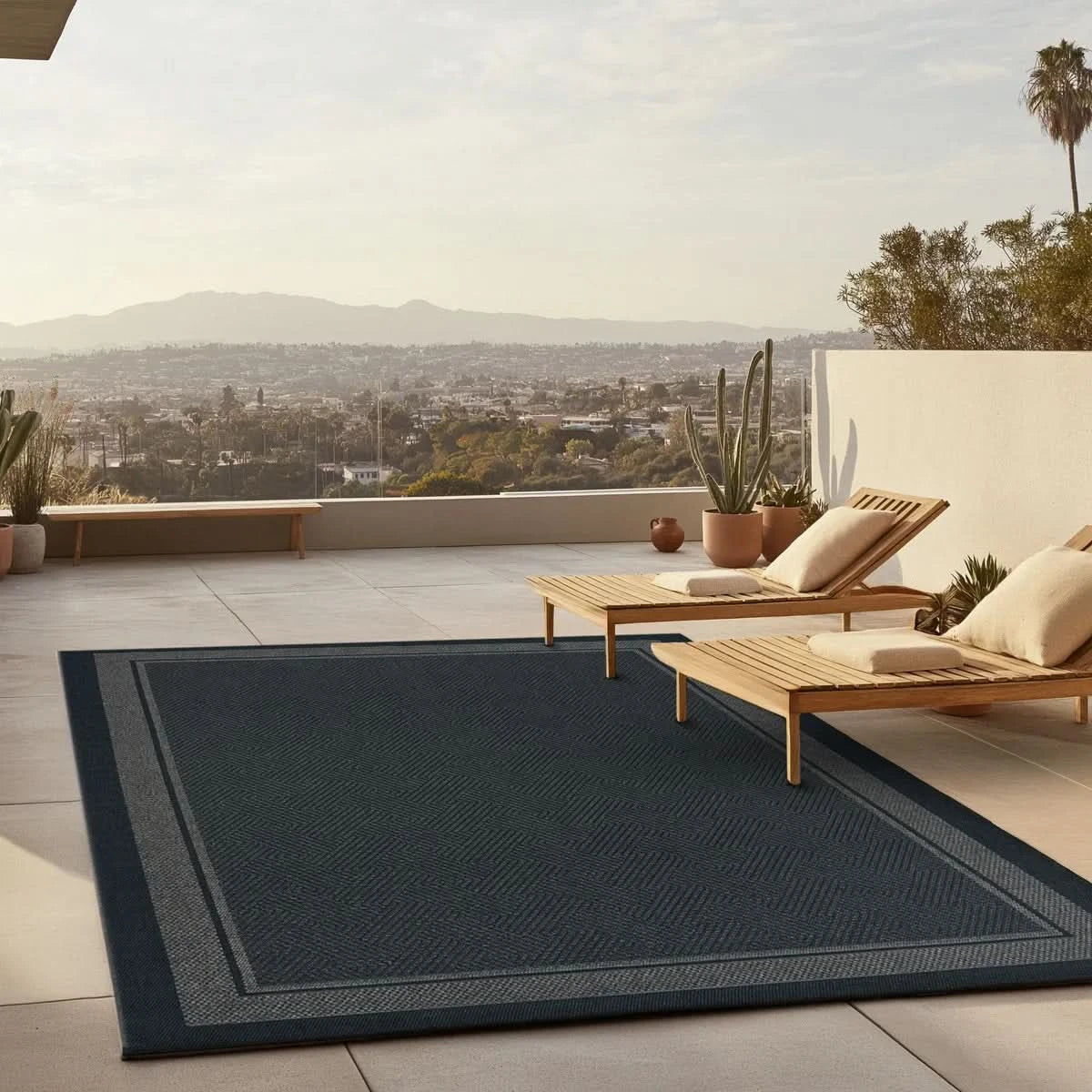 Ravenna Indoor/Outdoor Rug, Geo Border Charcoal