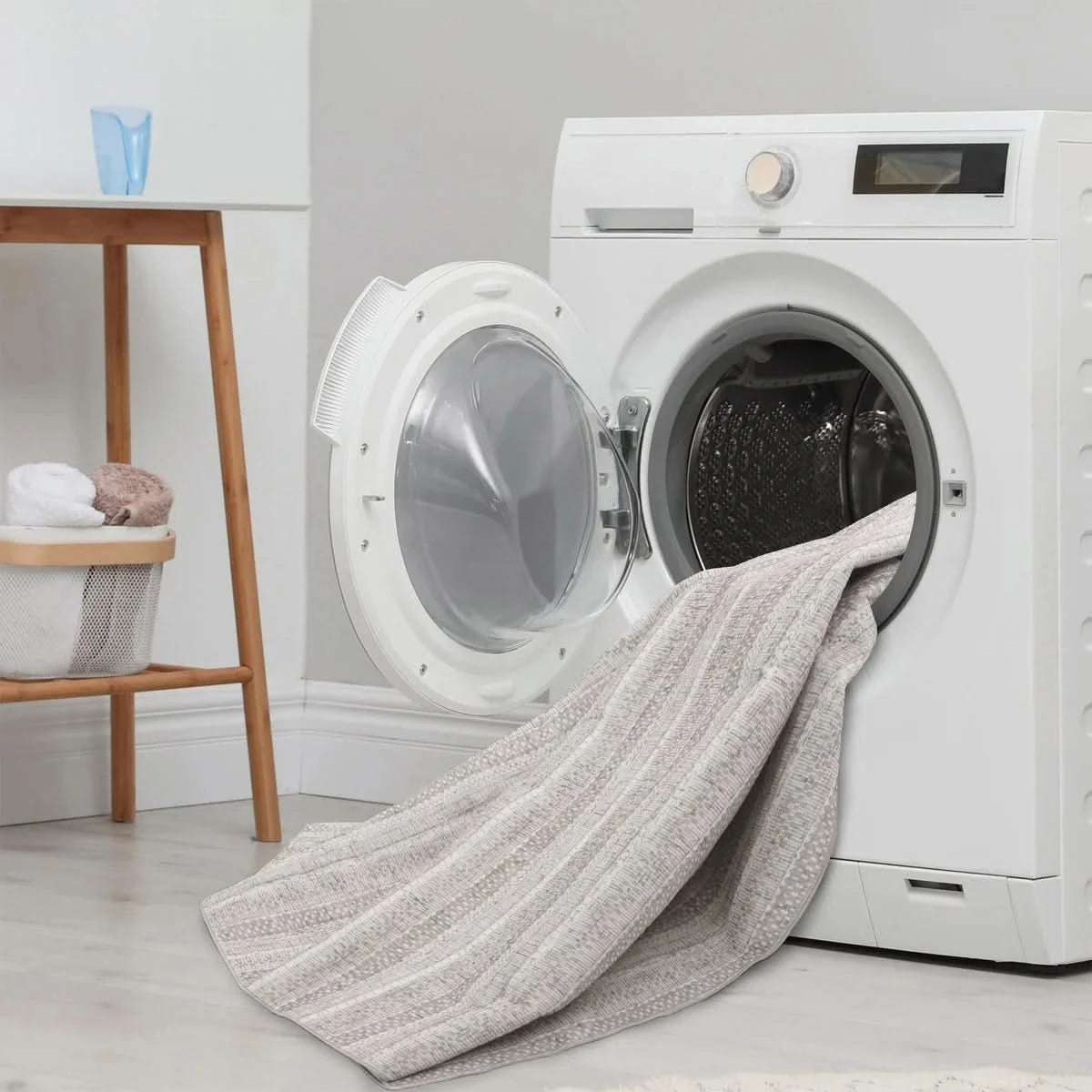 Wyatt & Ash Washable Indoor Area Rug, Oakley 9' x 12'