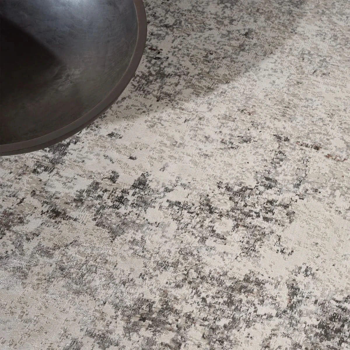 Calvin Klein Luminosity Ivory Gray Area Rug, 7' 10" x 9' 10"