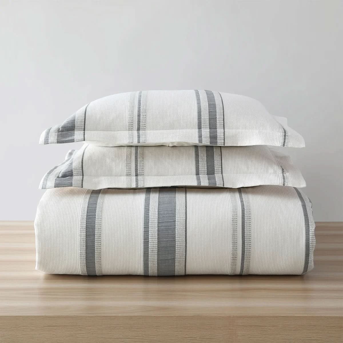 Haven Lane Dillon 3-piece Comforter Set