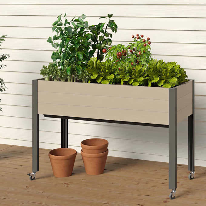 CedarCraft Self-Watering Elevated Spruce Planter