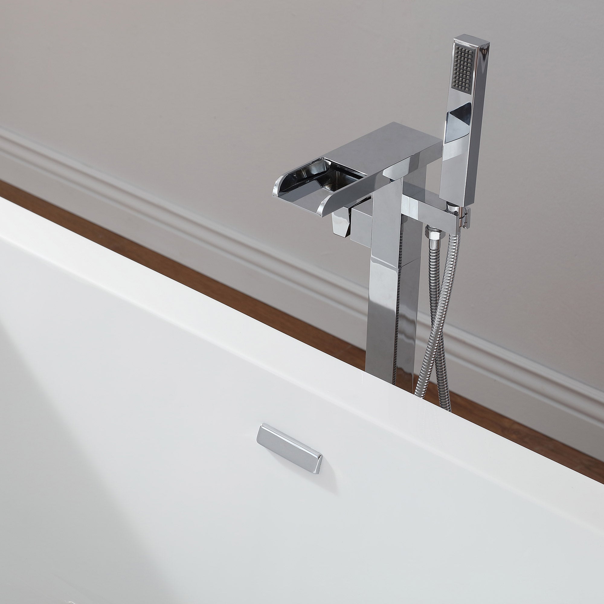 OVE Decors Vega 63" Freestanding Bathtub